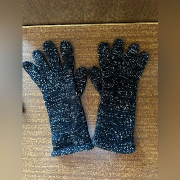 Covington gloves & beanie set - Picture 3 of 6